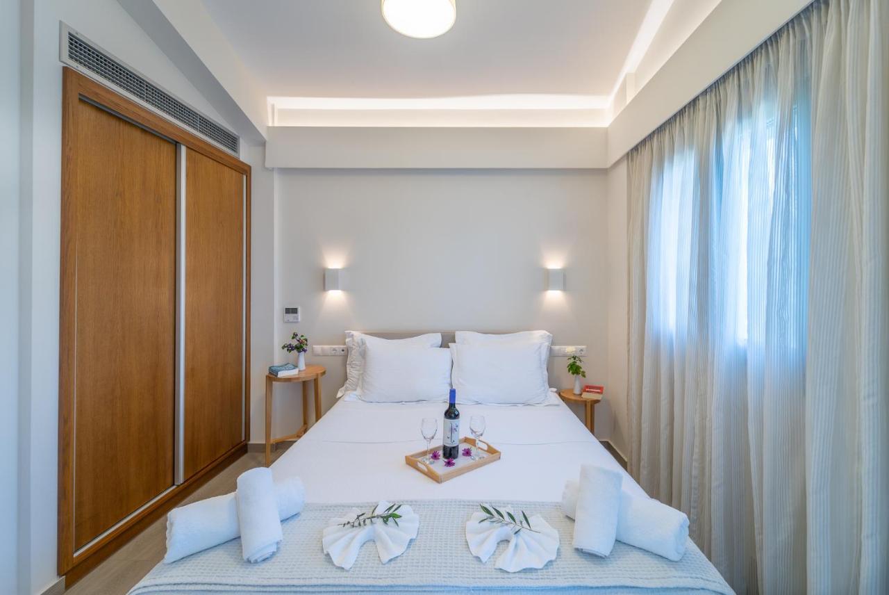 Abelia Luxurious Apartment Finikounta