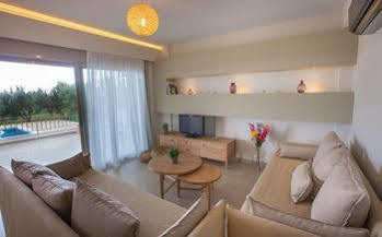 Abelia Luxurious Apartment